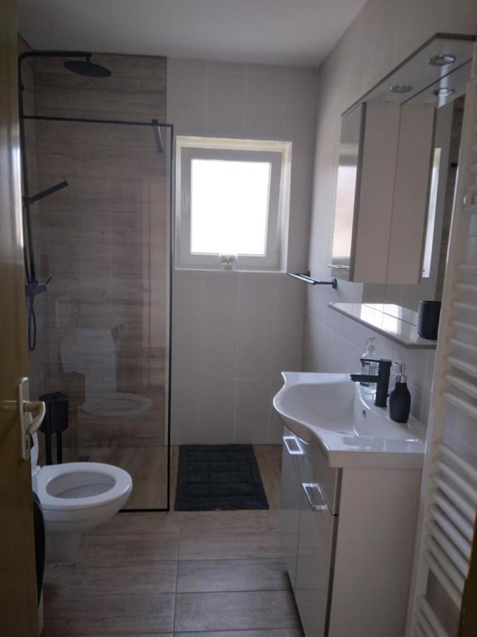 Gabi Apartment *